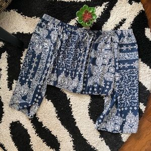 Altar’d State Floral Bandana Off-Shoulder Blouse Navy Large